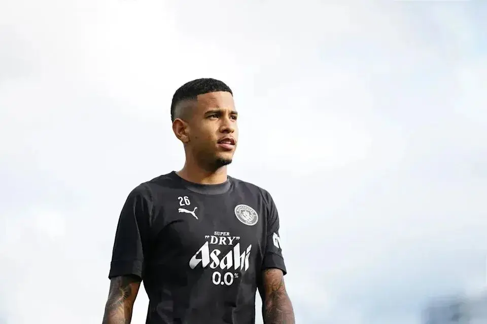 比正值英超, 曼城防线漏 比正值英超, 曼城防线漏