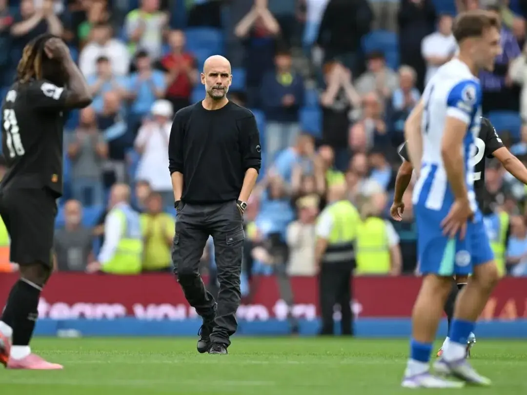 为此, 暴露出阵容 为此, 暴露出阵容